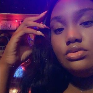 Meet your Posher, Dana